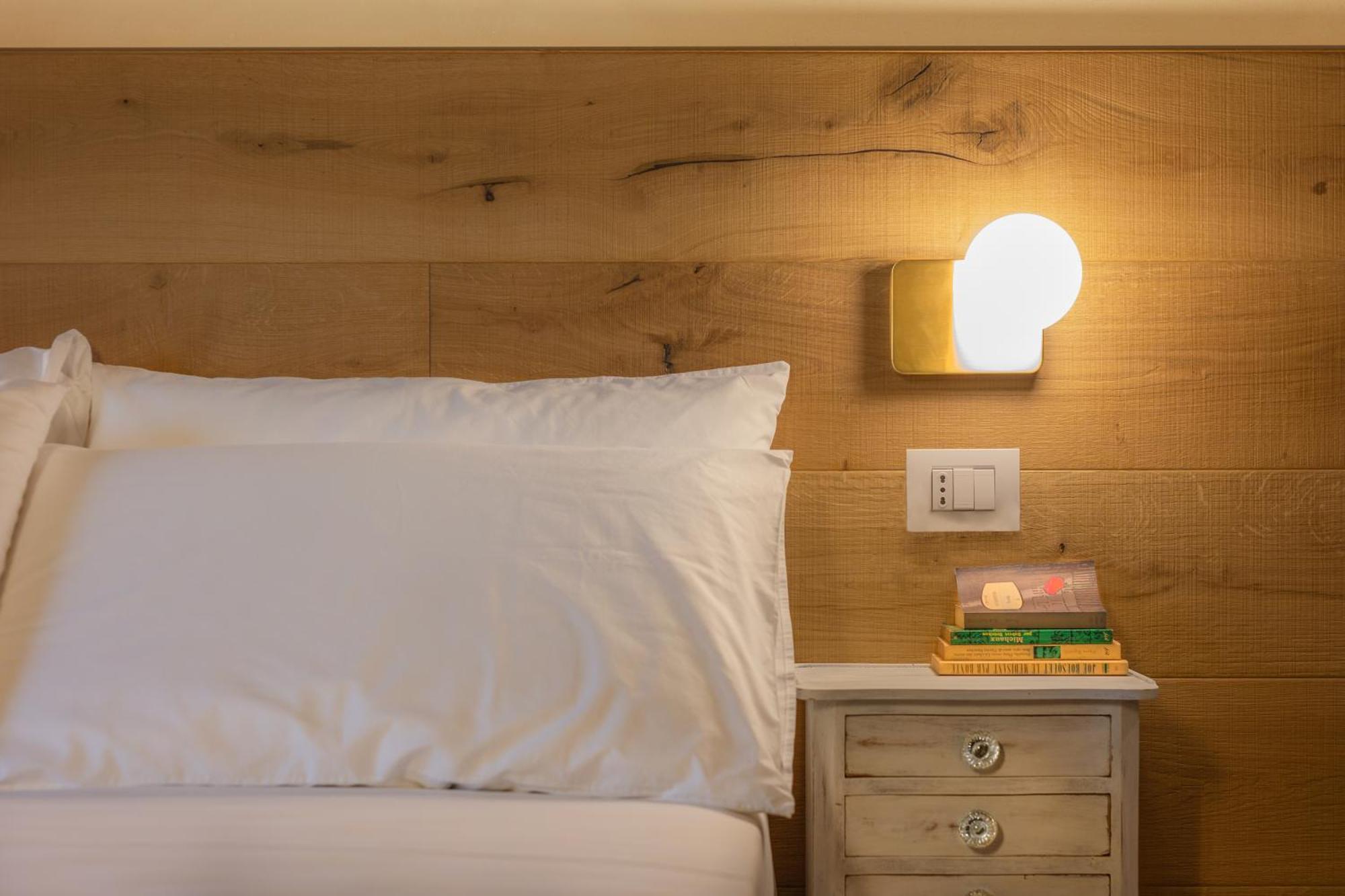 Luce Boutique Hotel Fortunago Eksteriør billede