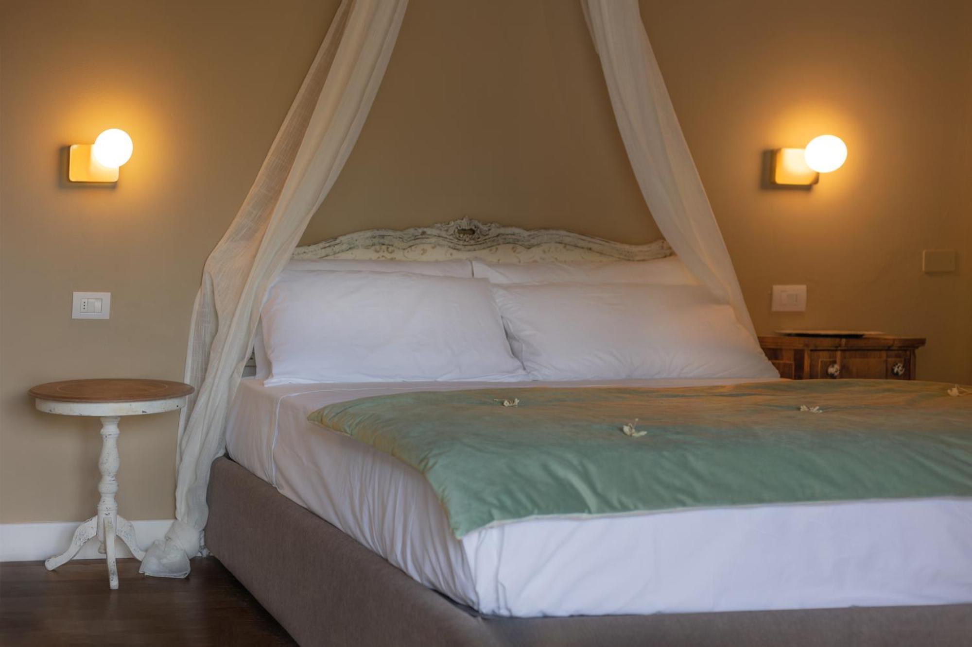 Luce Boutique Hotel Fortunago Eksteriør billede